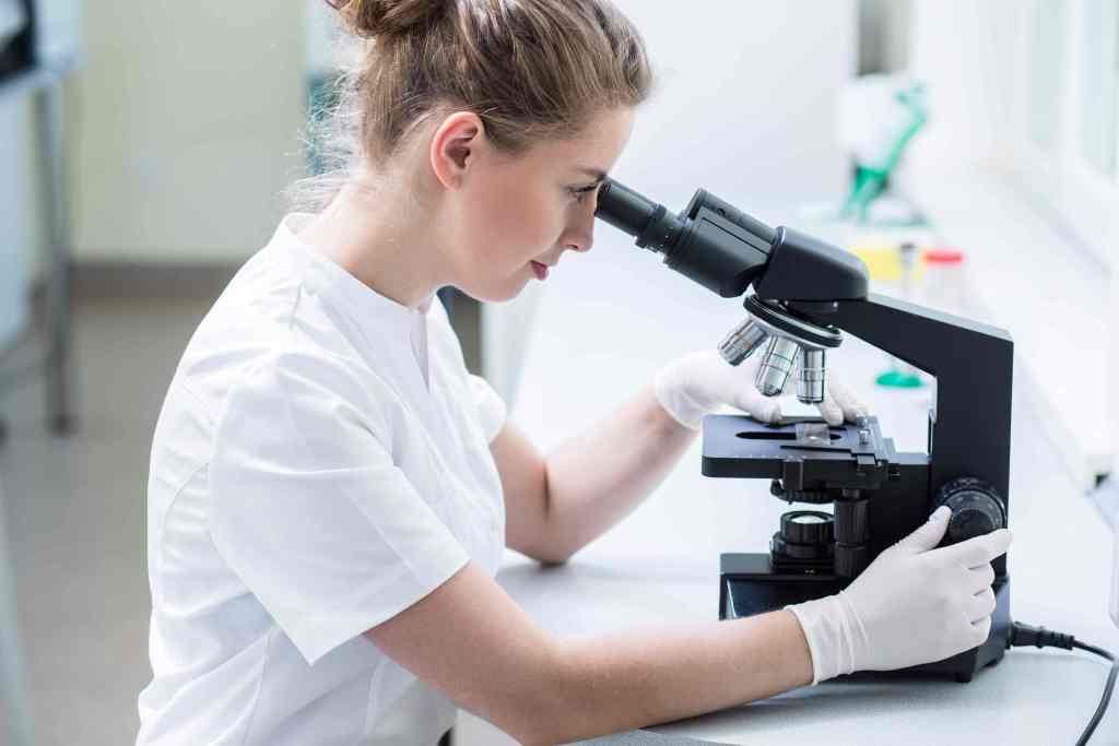 Lab Tech